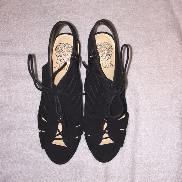 New Vince Camuto Black Lace Up Heeled Sandals Sz 7 - Picture 2 of 5